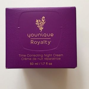 Younique Royalty Time Correcting Night Cream
